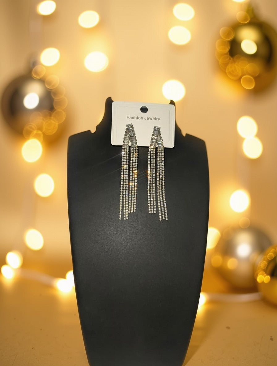 Radiant Crystal Fringe Statement Earrings – Glamorous Long Tassel Dangle Earrings for Weddings, Parties, and Evening Wear