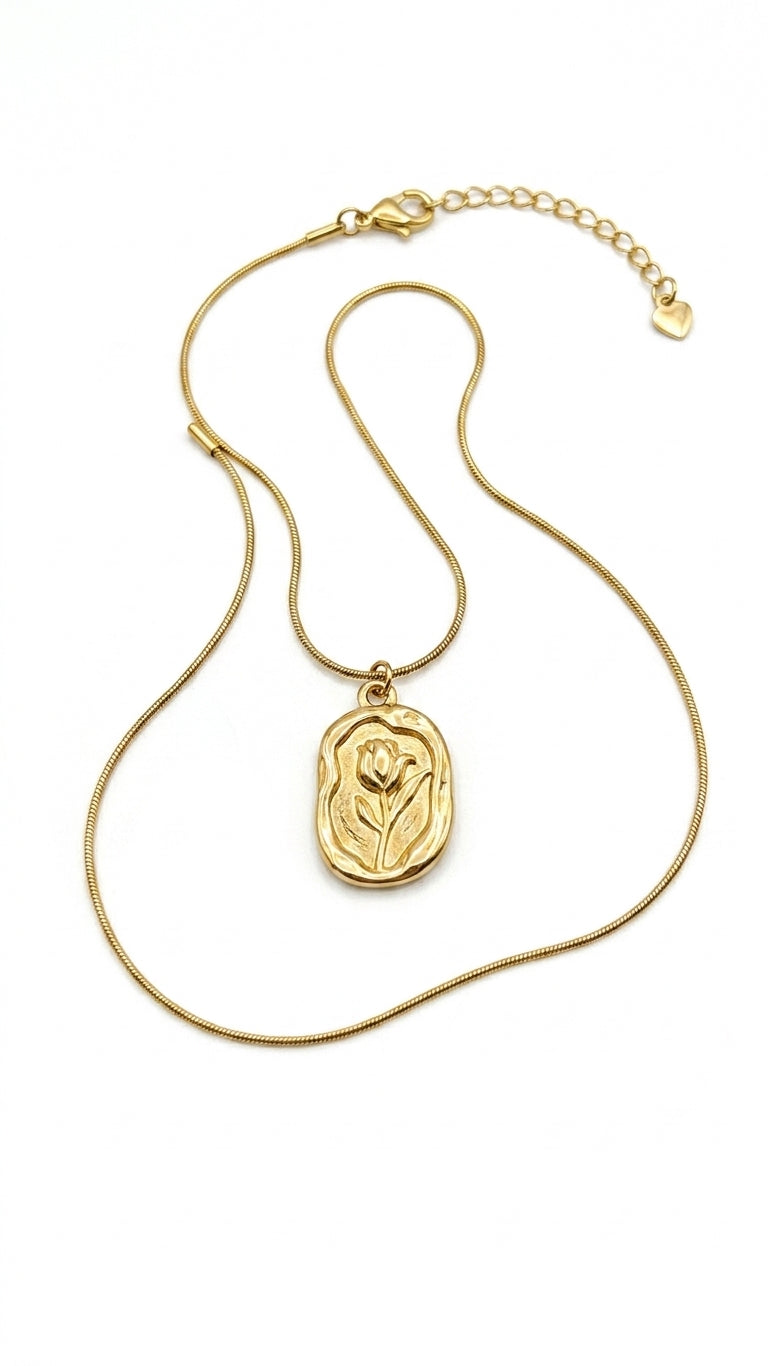 Gold tulip engraved oval locket pendant necklace in open green velvet jewelry box with dried roses and 'For You' gift tag – AureliaBlends
